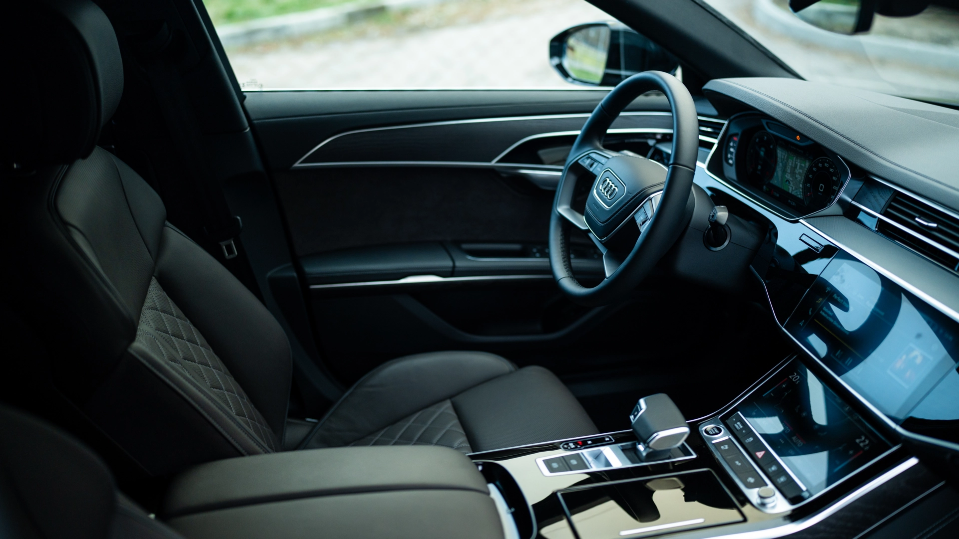 renting Audi A8 Quattro image 14